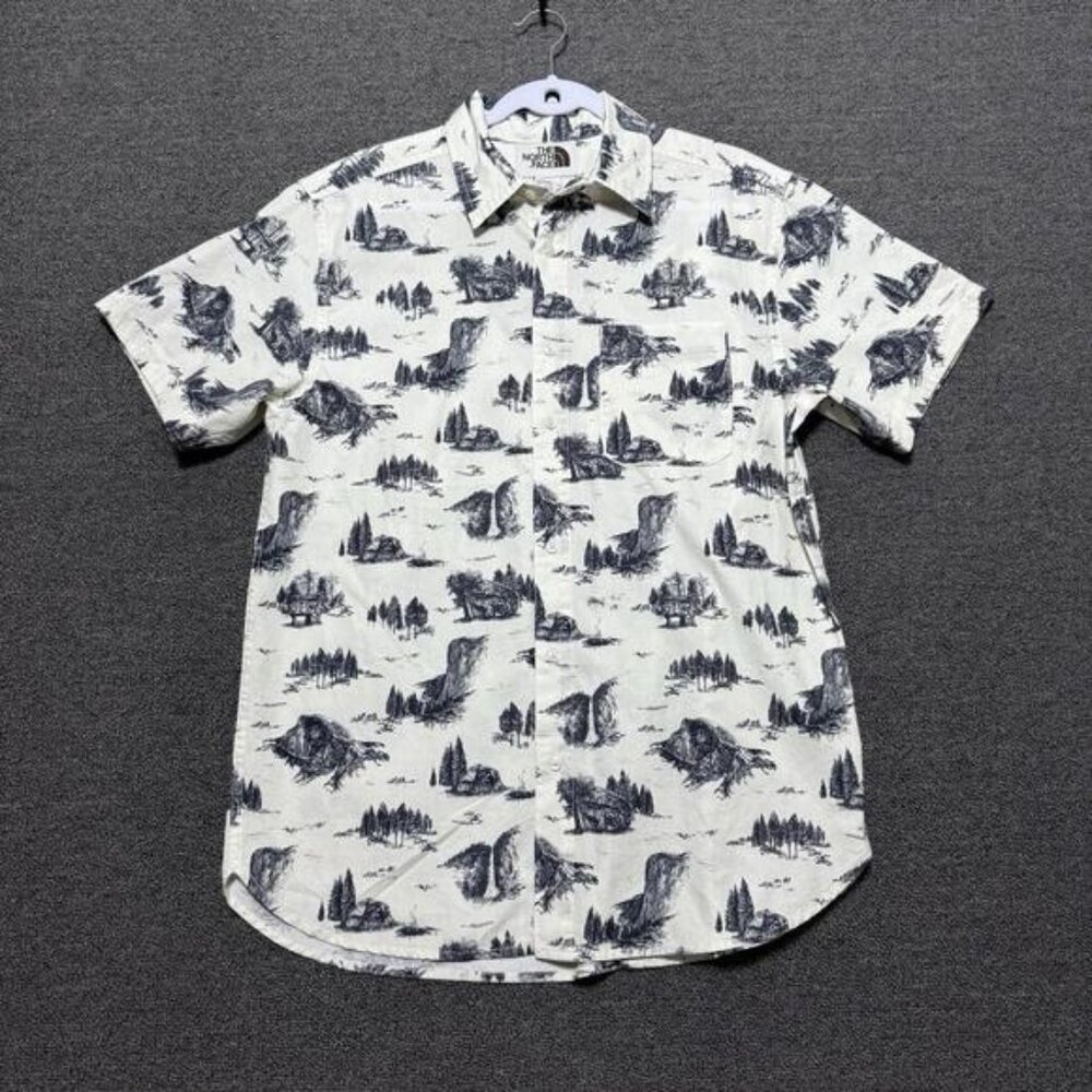 The North Face Men's M Short-Sleeve Baytrail Pattern Shirt White Dune Gorpcore